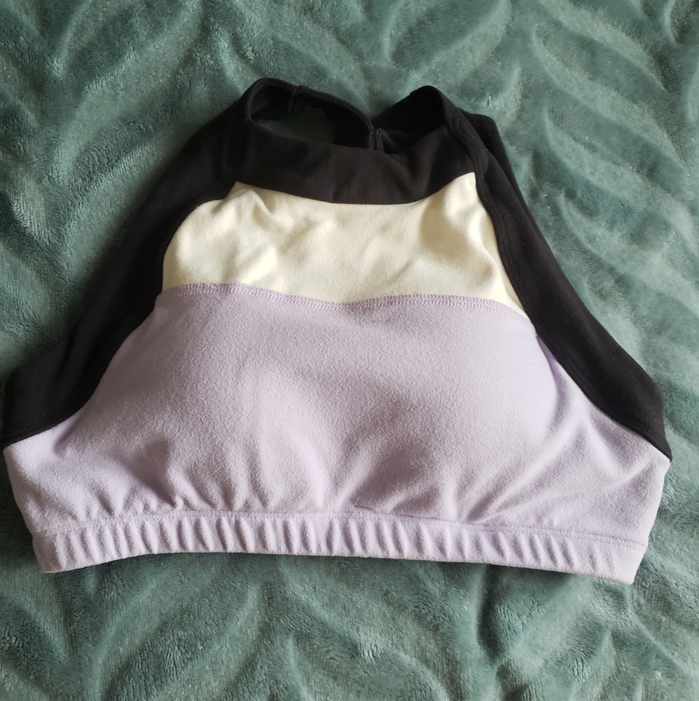 BEYOND YOGA sports bra